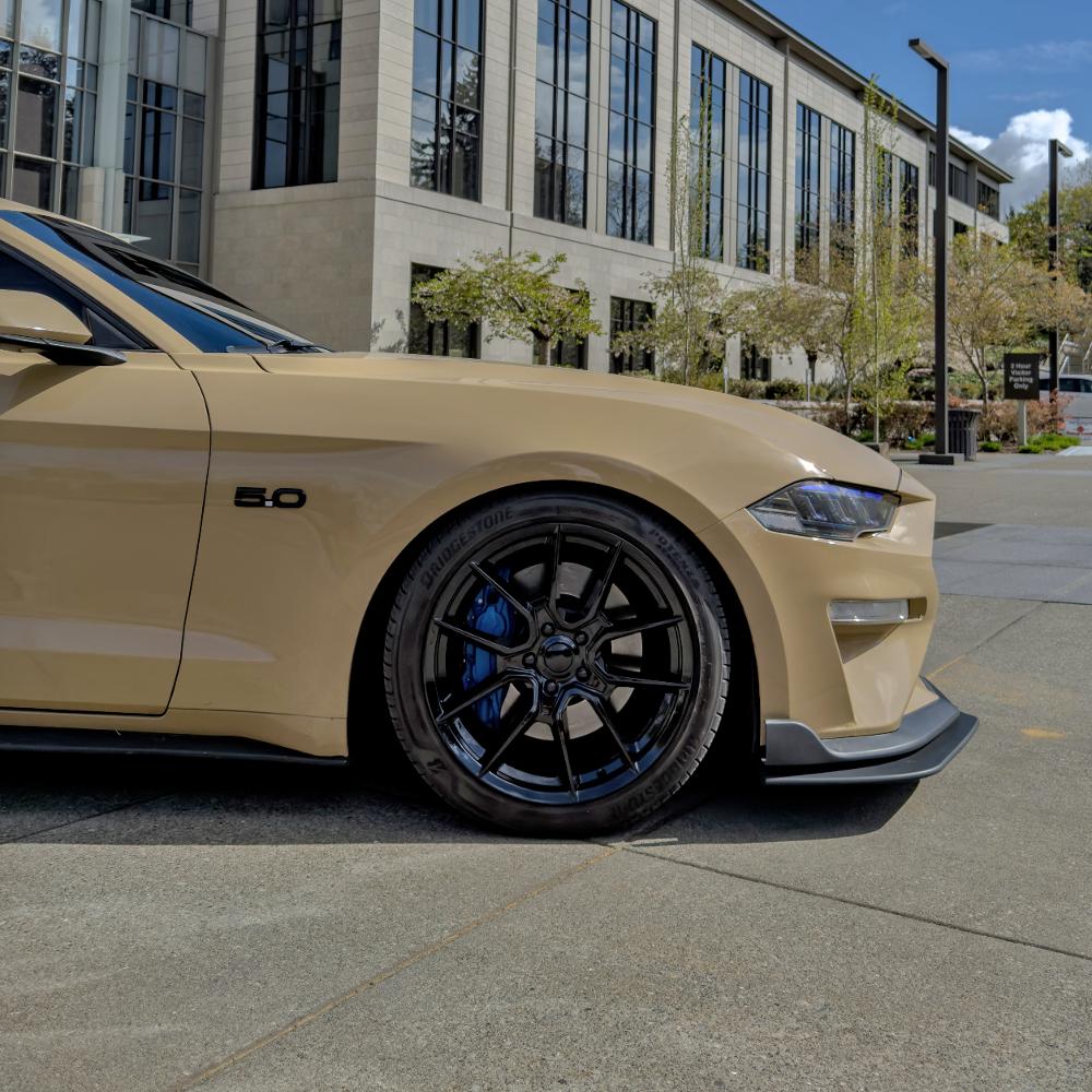 Ford Mustang Voxx Replica FDH